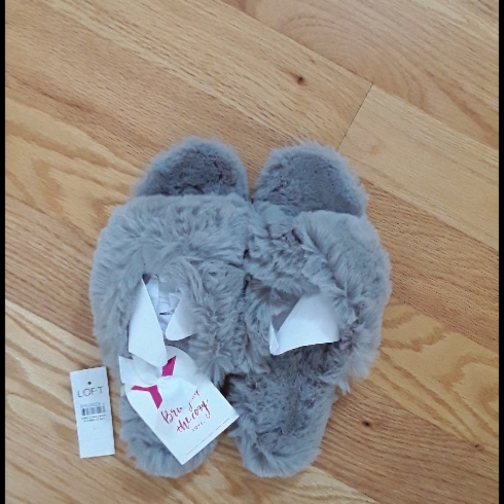 The Loft Faux Fur Twist Slippers